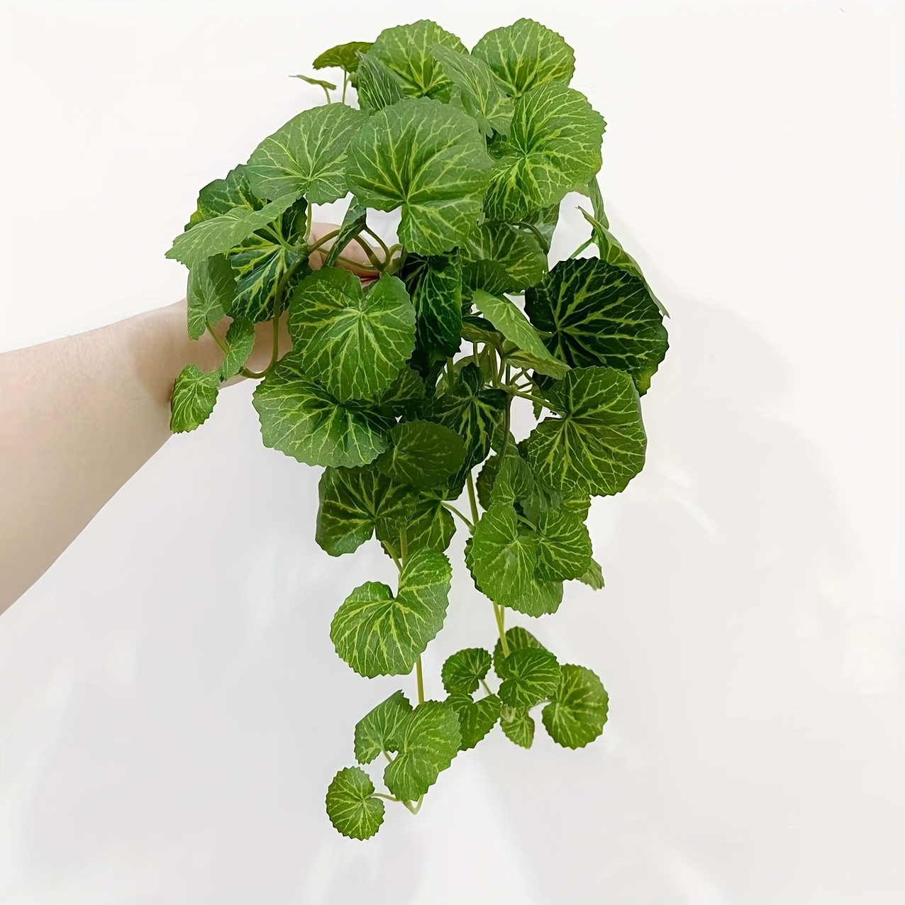 An artificial hanging vine pla - огляд і ціна Bonsai Garden Ideas